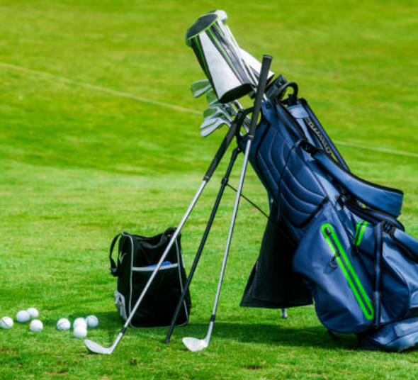 Custom logo golf bags for B2B retail partners