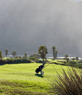 Golf bags B2B pre-production quality inspection
