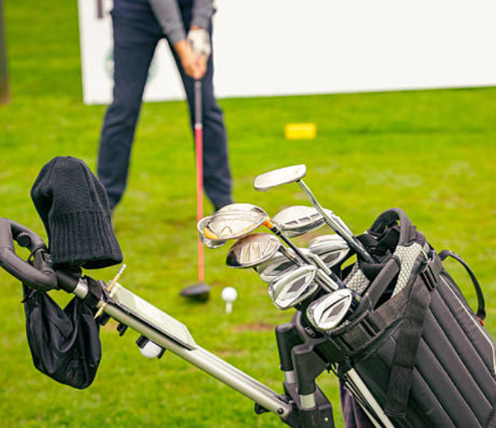 Incredible Golf Bags Features: Modern Functional Upgrades for 2026 B2B Buyers 3 Premium upgraded golf bags with modern functional features 2026